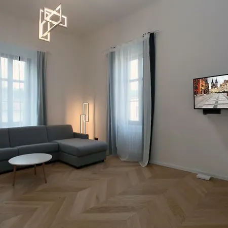 Apartment The House - Mezibranska *
