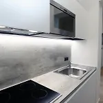 The House - Mezibranska * Πράγα